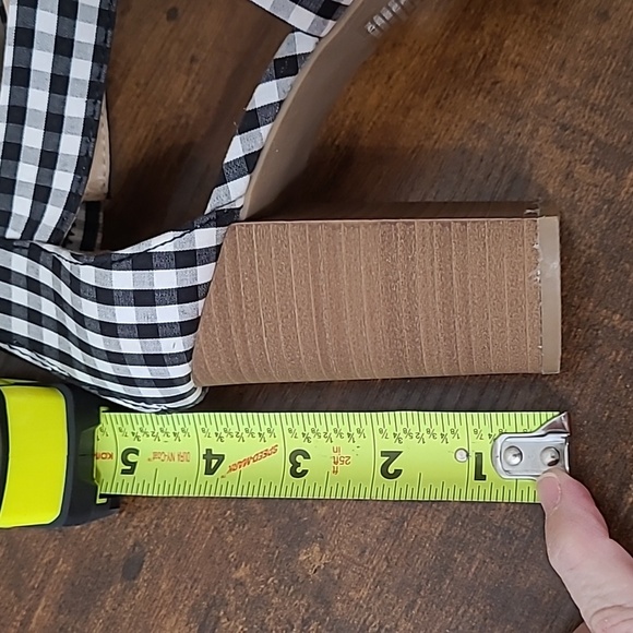 💥3/12 Lauren Conrad black & white "Girlfriend Gingham" heeled sandals size 9.5 - Picture 11 of 11